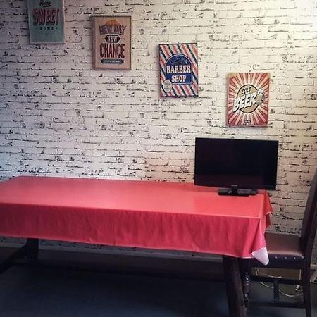 Hotel De La Gare مورلیکس المظهر الخارجي الصورة