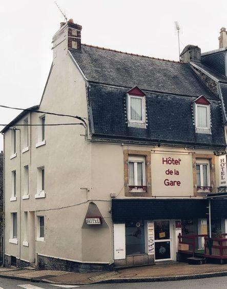 Hotel De La Gare مورلیکس المظهر الخارجي الصورة